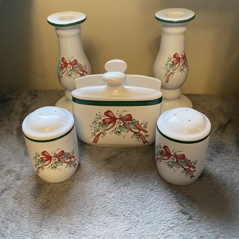 5-pc Corelle Callaway Ivy/Ribbons Holiday Tabletop Set RETIRED - Picture 2 of 9